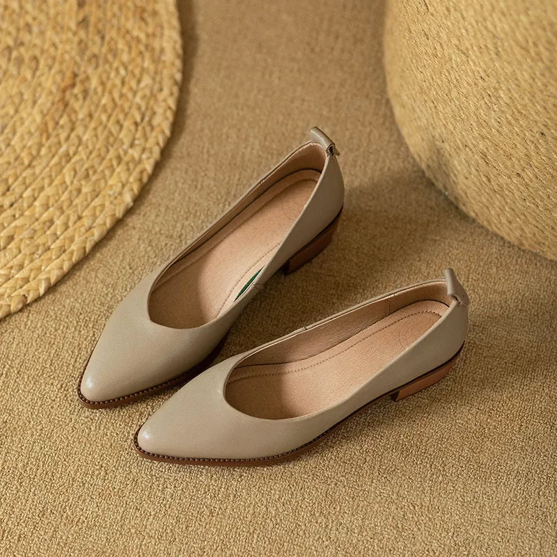 Isadora | Classic Pumps
