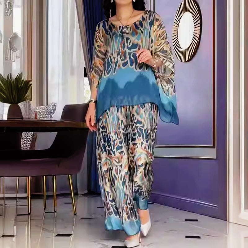 Lynette - Floating Abstract Set