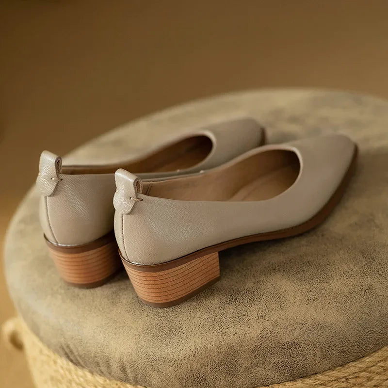 Isadora | Classic Pumps